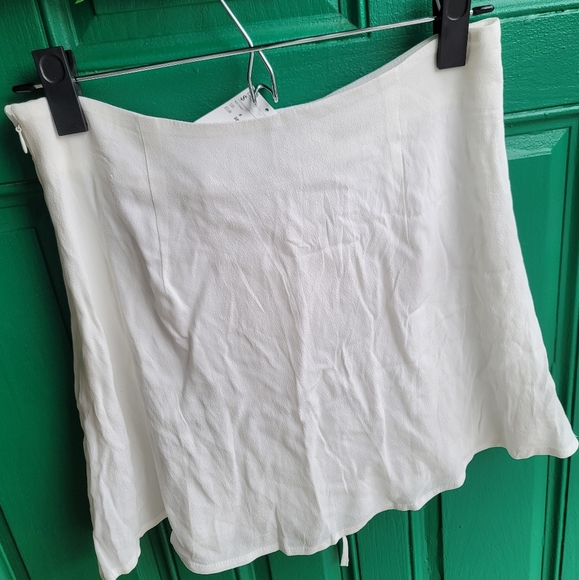 *NWT* H&M Skirt - Picture 5 of 6